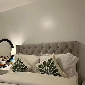 https://stars-luxury-home.brighton-hotels-england.com